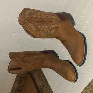 Tony lama size 11.5D